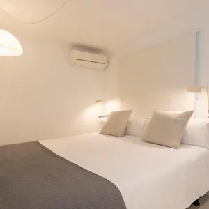 Roca Plana Apartahotel Es Pujols
