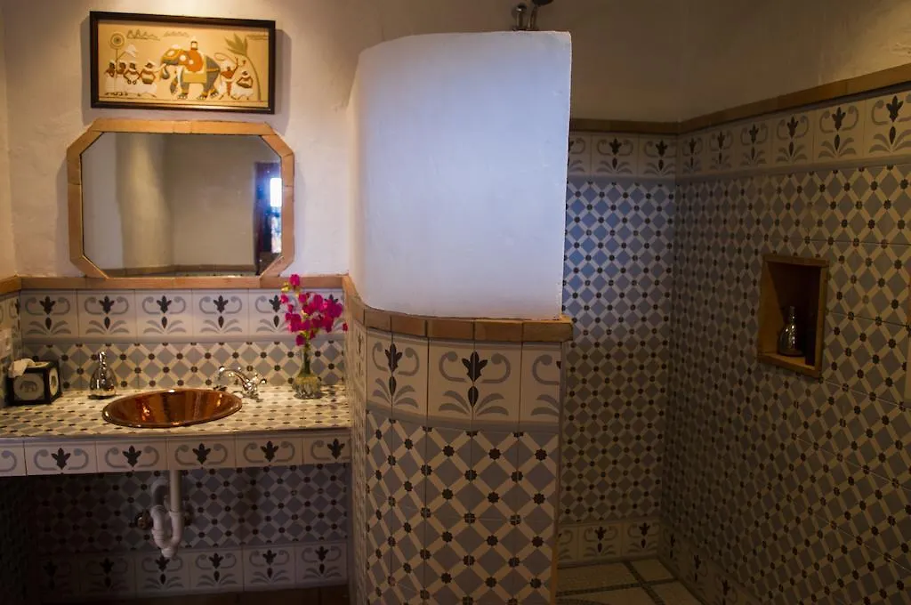 El Diplomatico Feo - The Ugly Diplomat Bed & Breakfast San Pablo
